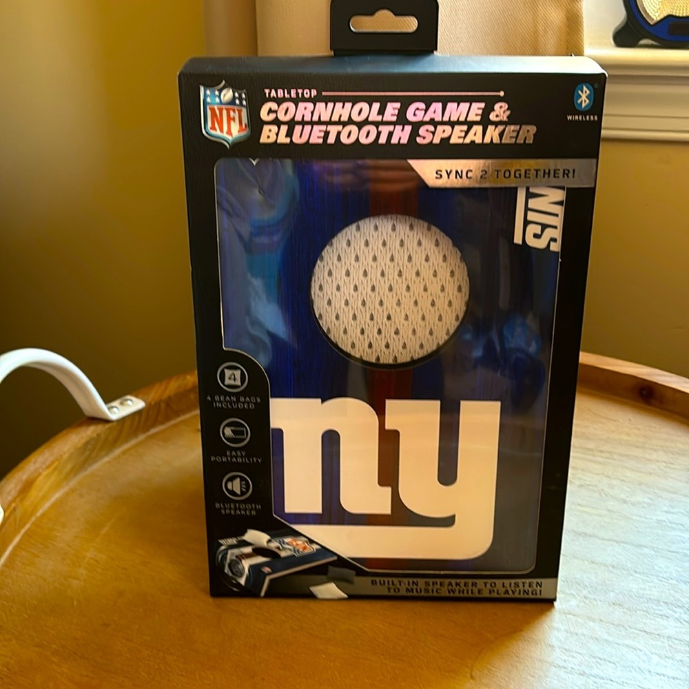New York Giants mini cornhole table top game